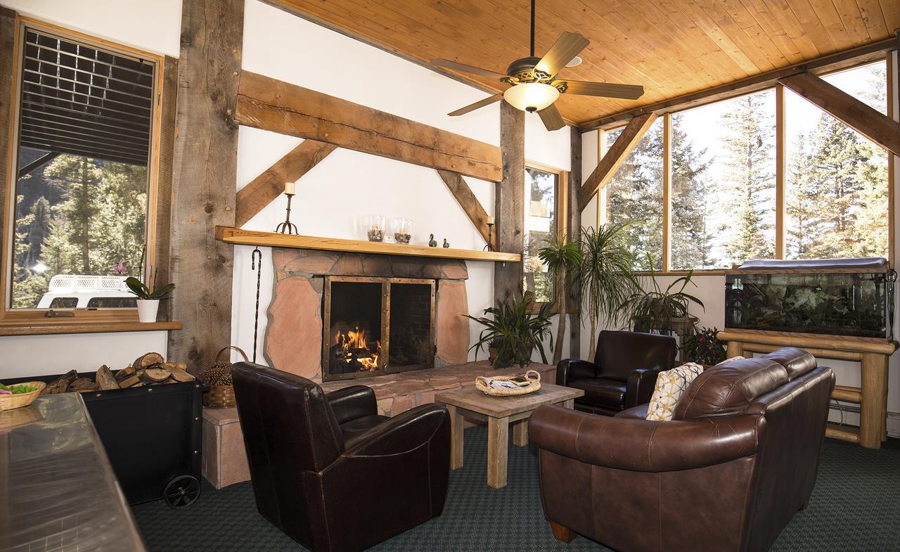 Columbine Inn & Conference Center Таос Ски Вали Екстериор снимка