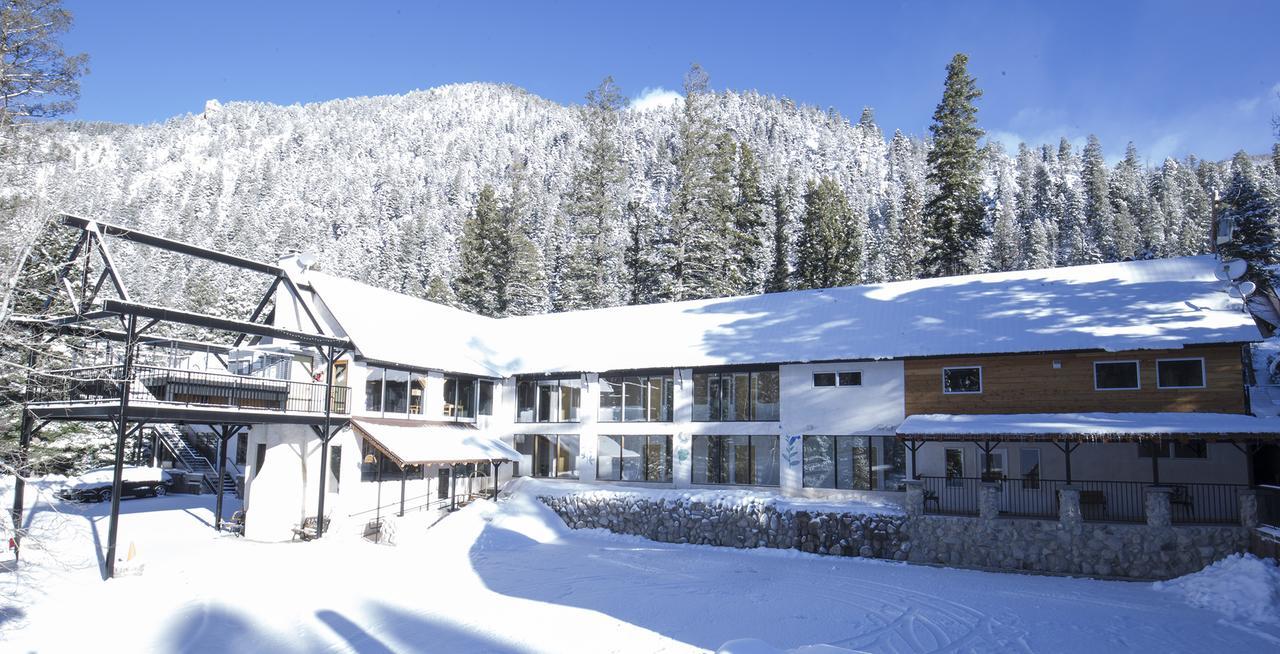 Columbine Inn & Conference Center Таос Ски Вали Екстериор снимка